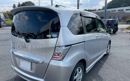 Honda Freed I, 2016 год, 830 000 рублей, 6 фотография