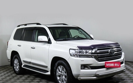 Toyota Land Cruiser 200, 2020 год, 8 758 000 рублей, 3 фотография