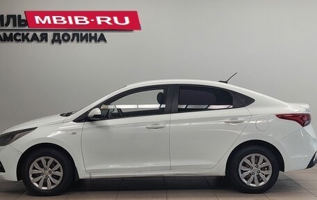 Hyundai Solaris II рестайлинг, 2019 год, 1 000 000 рублей, 5 фотография