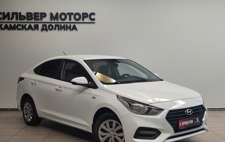 Hyundai Solaris II рестайлинг, 2019 год, 1 000 000 рублей, 9 фотография