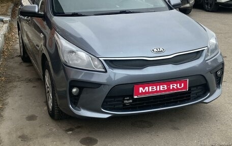 KIA Rio IV, 2017 год, 995 000 рублей, 1 фотография