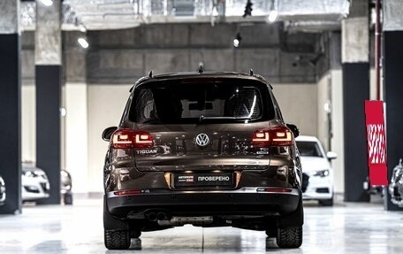 Volkswagen Tiguan I, 2015 год, 1 419 000 рублей, 4 фотография