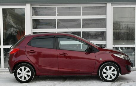 Mazda 2 III, 2012 год, 990 000 рублей, 6 фотография