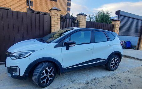 Renault Kaptur I рестайлинг, 2017 год, 1 450 000 рублей, 3 фотография