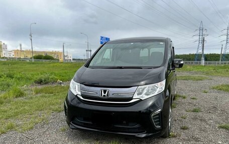 Honda Stepwgn IV, 2016 год, 1 500 000 рублей, 2 фотография