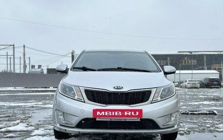 KIA Rio III рестайлинг, 2013 год, 963 000 рублей, 2 фотография