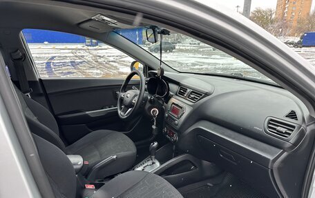 KIA Rio III рестайлинг, 2013 год, 963 000 рублей, 10 фотография