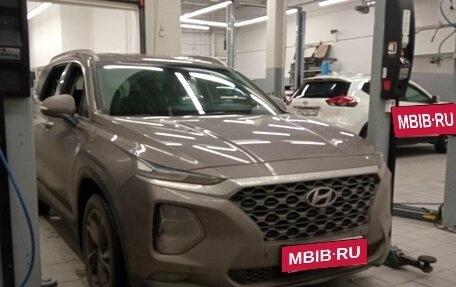 Hyundai Santa Fe IV, 2018 год, 3 030 000 рублей, 2 фотография