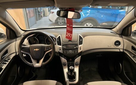 Chevrolet Cruze II, 2013 год, 844 000 рублей, 17 фотография