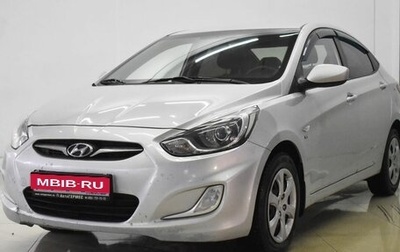 Hyundai Solaris II рестайлинг, 2013 год, 820 000 рублей, 1 фотография