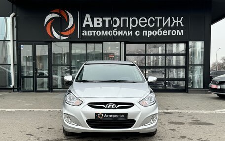 Hyundai Solaris II рестайлинг, 2013 год, 950 000 рублей, 2 фотография