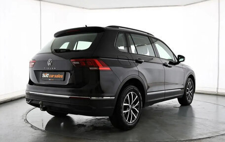 Volkswagen Tiguan II, 2022 год, 5 893 780 рублей, 5 фотография