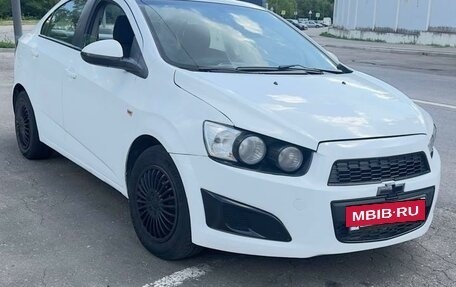 Chevrolet Aveo III, 2015 год, 495 000 рублей, 3 фотография