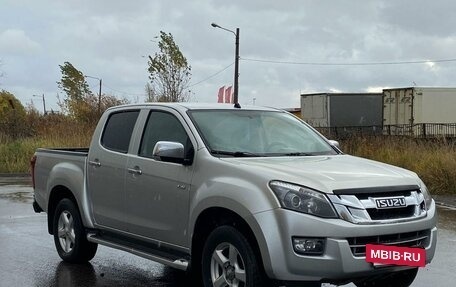 Isuzu D-Max II, 2017 год, 1 749 999 рублей, 4 фотография