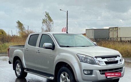 Isuzu D-Max II, 2017 год, 1 749 999 рублей, 3 фотография