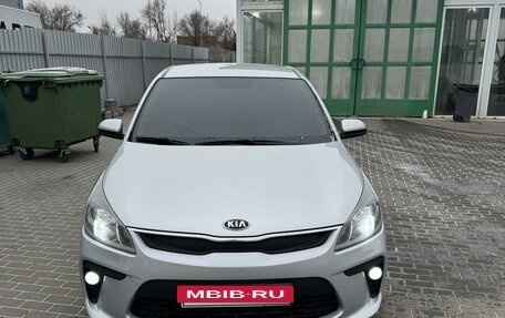 KIA Rio IV, 2017 год, 1 450 000 рублей, 5 фотография