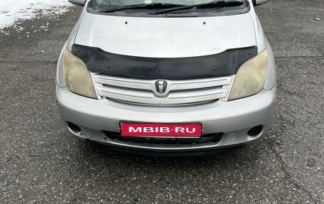 Toyota Ist II, 2002 год, 530 000 рублей, 1 фотография