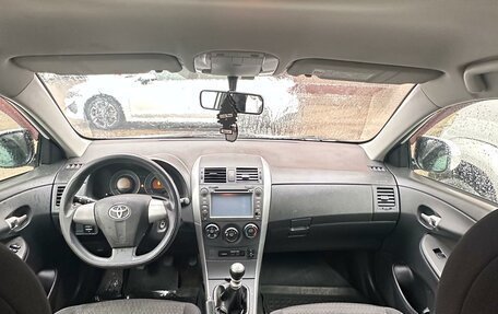 Toyota Corolla, 2011 год, 1 250 000 рублей, 21 фотография