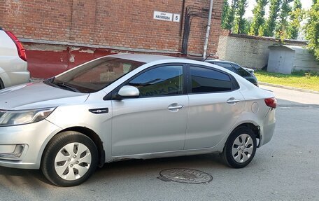 KIA Rio III рестайлинг, 2011 год, 550 000 рублей, 3 фотография