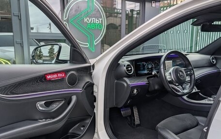 Mercedes-Benz E-Класс, 2019 год, 3 890 000 рублей, 6 фотография