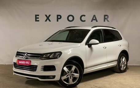 Volkswagen Touareg III, 2013 год, 2 390 000 рублей, 1 фотография