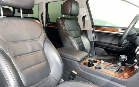 Volkswagen Touareg III, 2013 год, 2 390 000 рублей, 17 фотография