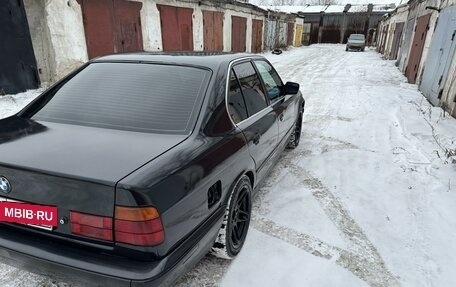 BMW 5 серия, 1993 год, 550 000 рублей, 6 фотография