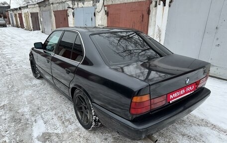 BMW 5 серия, 1993 год, 550 000 рублей, 4 фотография