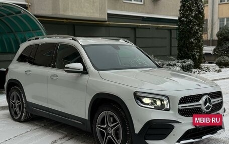 Mercedes-Benz GLB, 2021 год, 6 000 000 рублей, 8 фотография