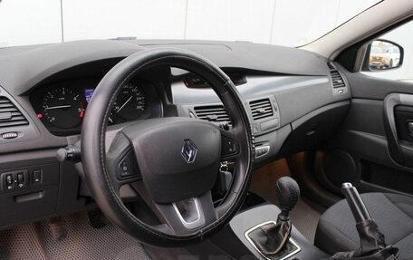 Renault Laguna III рестайлинг, 2008 год, 750 000 рублей, 2 фотография