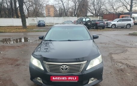 Toyota Camry, 2011 год, 1 740 000 рублей, 2 фотография