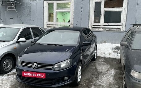 Volkswagen Polo VI (EU Market), 2012 год, 482 000 рублей, 2 фотография