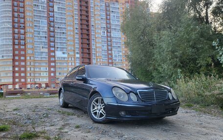 Mercedes-Benz E-Класс, 2002 год, 899 999 рублей, 6 фотография