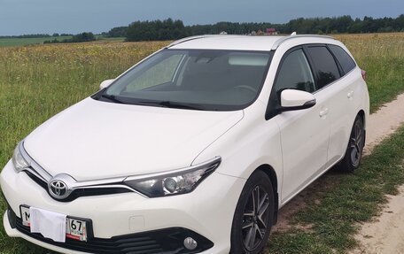 Toyota Auris II, 2017 год, 1 700 000 рублей, 5 фотография