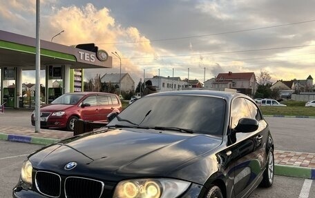 BMW 1 серия, 2010 год, 920 000 рублей, 1 фотография