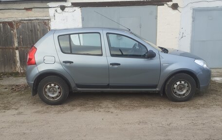 Renault Sandero I, 2011 год, 740 000 рублей, 1 фотография