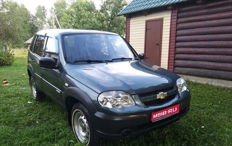 Chevrolet Niva I рестайлинг, 2012 год, 550 000 рублей, 1 фотография