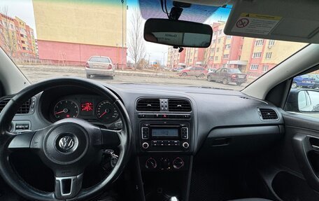 Volkswagen Polo VI (EU Market), 2012 год, 790 000 рублей, 11 фотография