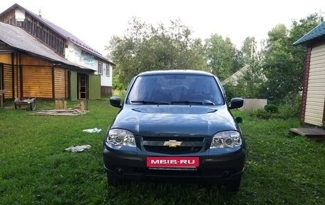 Chevrolet Niva I рестайлинг, 2012 год, 550 000 рублей, 6 фотография