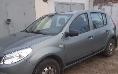 Renault Sandero I, 2011 год, 740 000 рублей, 4 фотография