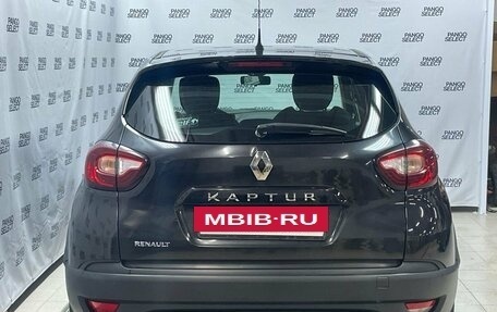 Renault Kaptur I рестайлинг, 2016 год, 1 225 000 рублей, 6 фотография