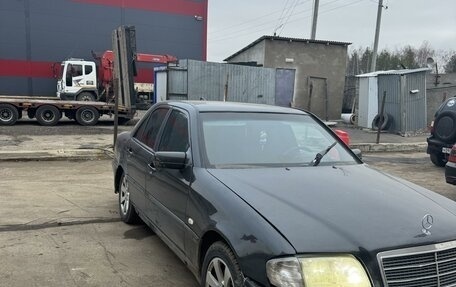 Mercedes-Benz C-Класс, 1998 год, 320 000 рублей, 4 фотография