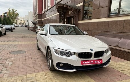 BMW 4 серия, 2015 год, 2 700 000 рублей, 2 фотография