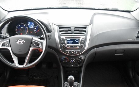 Hyundai Solaris II рестайлинг, 2014 год, 898 000 рублей, 12 фотография