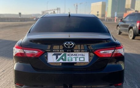 Toyota Camry, 2020 год, 3 300 000 рублей, 5 фотография