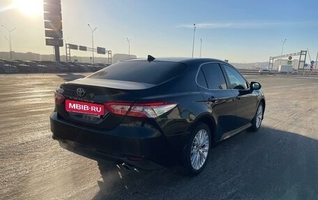 Toyota Camry, 2020 год, 3 300 000 рублей, 6 фотография