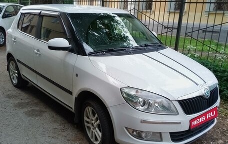 Skoda Fabia II, 2011 год, 660 000 рублей, 1 фотография