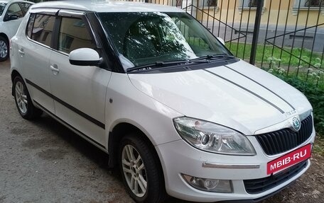 Skoda Fabia II, 2011 год, 660 000 рублей, 2 фотография