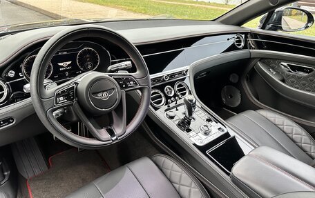 Bentley Continental GT III, 2019 год, 18 800 000 рублей, 25 фотография