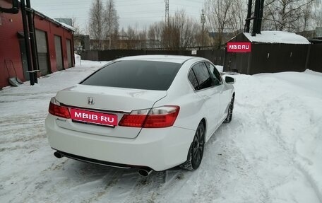 Honda Accord IX рестайлинг, 2013 год, 2 050 000 рублей, 4 фотография